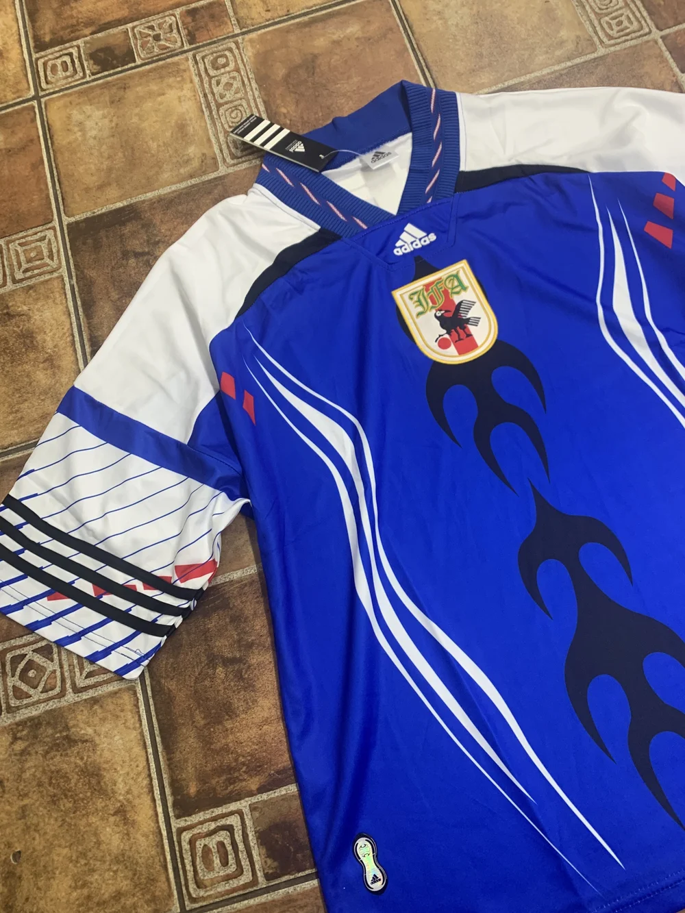 Adidas Japan 2026 Throwback Jersey Size M